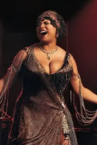 Chicago [Queen Latifah]